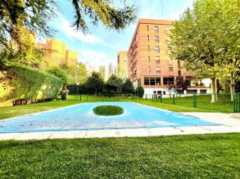 Imagen Alquiler piso piscina y ascensor Fuencarral