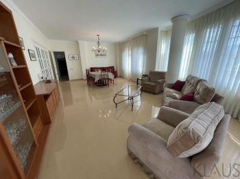 Imagen Alquiler de Piso 5 dormitorios, 2 baños, 0 garajes, Buen estado, en Les Cases DAlcanar, Tarragona