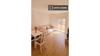 Imagen Piso de 2 habitaciones en alquiler en Trinitat, gastos incluidos
