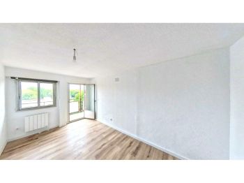 Imagen Alquiler piso terraza y ascensor La garena