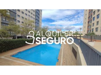 Imagen Alquiler piso garaje y ascensor Fuencarral