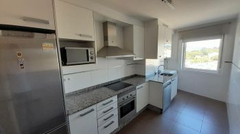 Imagen Se alquila piso plz. Tranvías (narón)