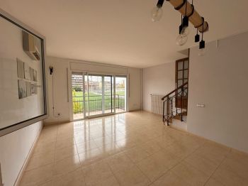 Imagen Alquiler casa aire acondicionado y garaje Artes