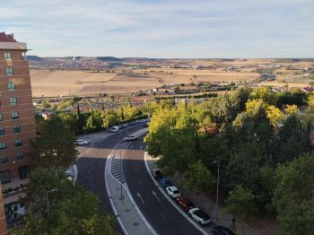 Imagen Alquiler piso ascensor Parquesol / huerta del rey / arturo eyries