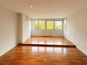 Imagen Piso para entrara vivir en urbanización privada con trastero y garaje en el soto de la moraleja