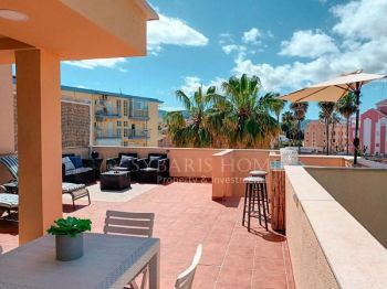 Imagen Atico en primera linea con chill out privado