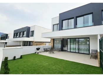 Vivienda similar