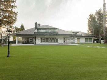 Vivienda similar
