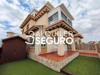 Vivienda similar