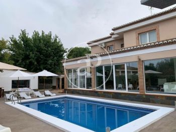 Vivienda similar