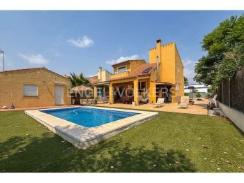Vivienda similar