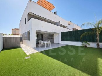 Vivienda similar