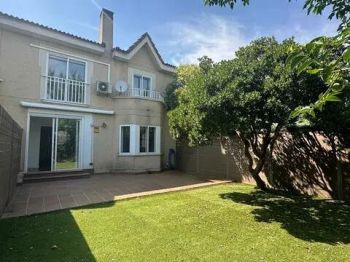 Vivienda similar