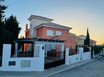 Vivienda similar